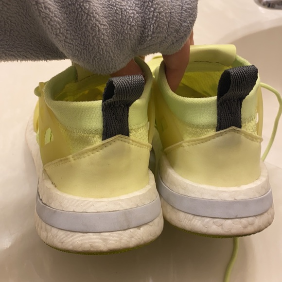 Adidas - Picture 5 of 6